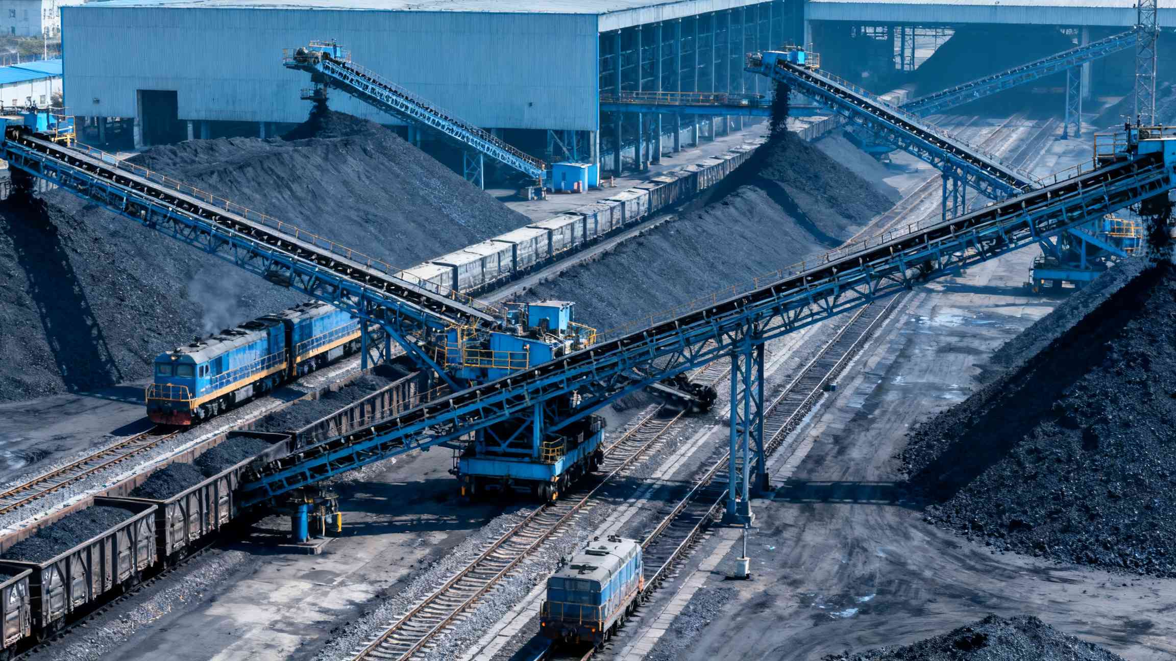 【13:20】布尔洞煤矿最新销售价格通告：总体平稳，个别品种微调！